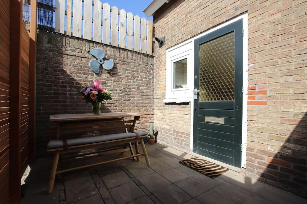 Zomerhuis Benita'S Met Parkeer Plaats Noordwijk Eksteriør billede